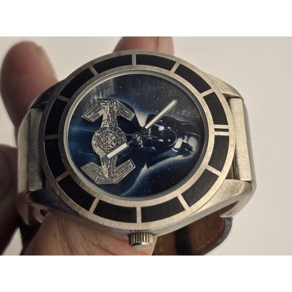 Limited Edition Fossil LI-1625 STARWARS Darth Vader Men's Silver Watch. #4930 - Picture 9 of 9